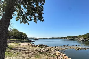 1149 Country Club Rd, Bowie, TX 76230 - Photo 18