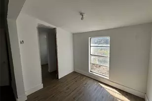 125 W Crawford St, Mingus, TX 76463 - Photo 10