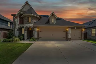 520 Ridgewater Trail, Fort Worth, TX 76131 - Photo 2