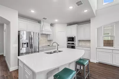 520 Ridgewater Trail, Fort Worth, TX 76131 - Photo 8