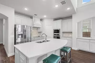 520 Ridgewater Trail, Fort Worth, TX 76131 - Photo 8