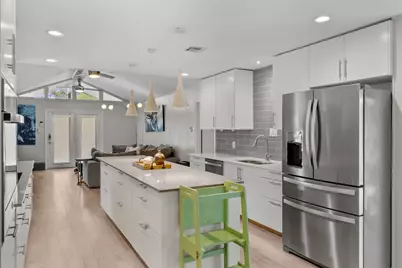 2724 Wooded Acres Drive, Waco, TX 76710 - Photo 14