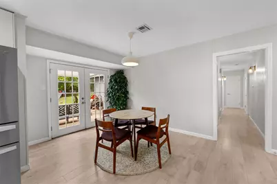 2724 Wooded Acres Drive, Waco, TX 76710 - Photo 16