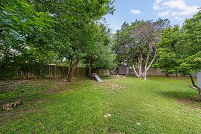 2724 Wooded Acres Drive, Waco, TX 76710 - Photo 36