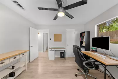 2724 Wooded Acres Drive, Waco, TX 76710 - Photo 30