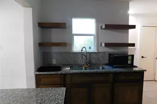 2616 Bowling Green Ave, Dallas, TX 75216 - Photo 12