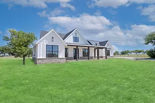 5926 High Mesa Dr, Justin, TX 76247 - Photo 4