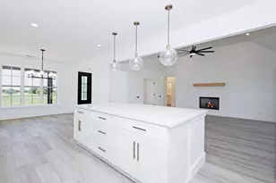 5926 High Mesa Dr, Justin, TX 76247 - Photo 32