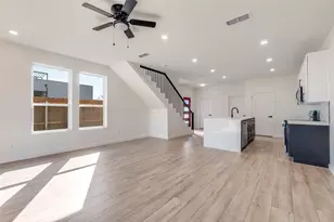 2416 Merlin St, Dallas, TX 75215 - Photo 2