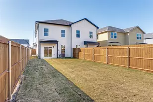 2416 Merlin St, Dallas, TX 75215 - Photo 24