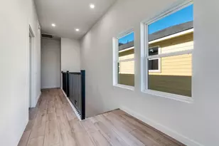 2433 Jeffries St, Dallas, TX 75215 - Photo 6