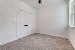 2418 Merlin St, Dallas, TX 75215 - Photo 8