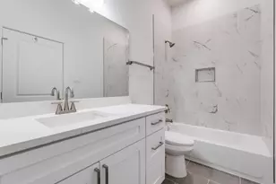 2431 Jeffries St, Dallas, TX 75215 - Photo 10