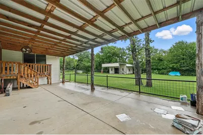 525 Surrey Lane, Burleson, TX 76028 - Photo 12