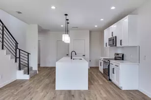 2427 Merlin St, Dallas, TX 75215 - Photo 8