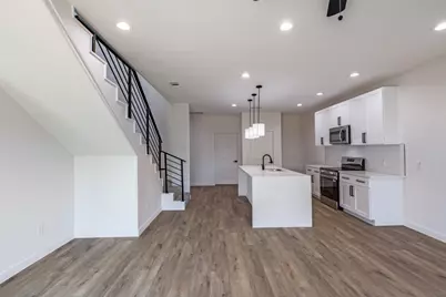 2427 Merlin Street, Dallas, TX 75215 - Photo 12