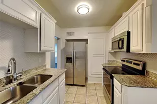 2911 Ryan Ave, Fort Worth, TX 76110 - Photo 4