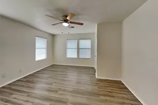 2911 Ryan Ave, Fort Worth, TX 76110 - Photo 10