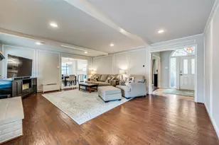 9606 Windy Crest Ct, Dallas, TX 75243 - Photo 8