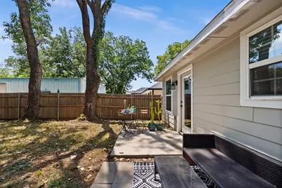 112 Buchanan Street, Whitesboro, TX 76273 - Photo 20