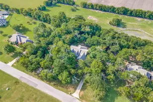 9753 Sunset Dr, Lavon, TX 75166 - Photo 2