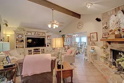 1325 N Creek Drive, Saginaw, TX 76179 - Photo 4