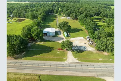 10510 US Highway 82 E, Blossom, TX 75416 - Photo 38