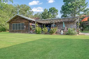 10510 US Hwy 82 E, Blossom, TX 75416 - Photo 22