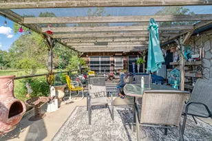 10510 US Hwy 82 E, Blossom, TX 75416 - Photo 20