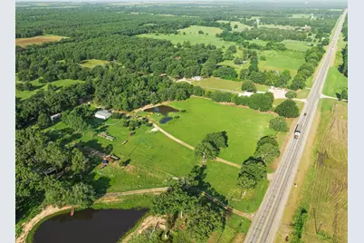 10510 US Highway 82 E, Blossom, TX 75416 - Photo 36