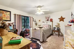 10510 US Hwy 82 E, Blossom, TX 75416 - Photo 16