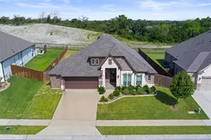 1221 Brookview Dr, Justin, TX 76247 - Photo 2