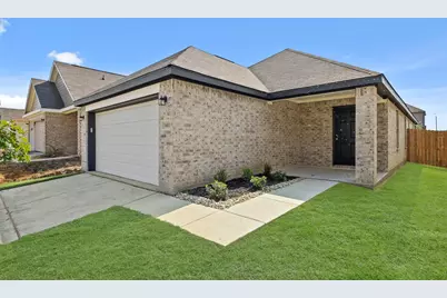 1601 Romans Road, Ennis, TX 75119 - Photo 2