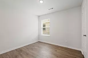 1601 Romans Rd, Ennis, TX 75119 - Photo 16