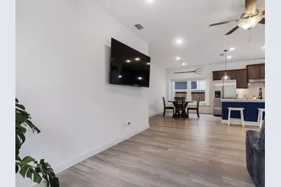 560 Val Verde Street, Aubrey, TX 76227 - Photo 10