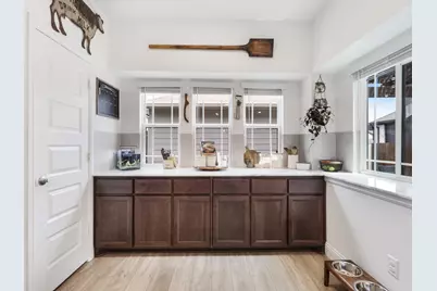 560 Val Verde Street, Aubrey, TX 76227 - Photo 6