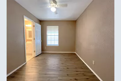 1023 Fannin Street, Denton, TX 76201 - Photo 12