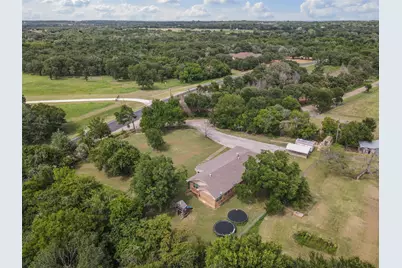 2200 County Road 425C, Cleburne, TX 76031 - Photo 36