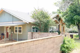 203 E Bennett St, Strawn, TX 76475 - Photo 22