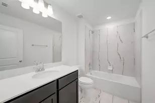 1033 Western Hls Dr, Crowley, TX 76036 - Photo 32