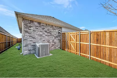 1033 Western Hills Drive, Crowley, TX 76036 - Photo 36