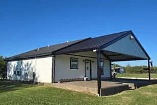 131 Hcr 1417, Covington, TX 76636 - Photo 1