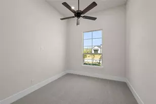 221 Lantern Rdg Dr, Aledo, TX 76008 - Photo 24