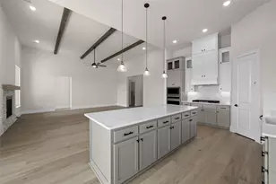 221 Lantern Rdg Dr, Aledo, TX 76008 - Photo 10