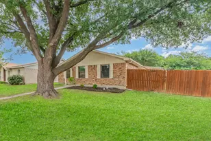5905 Cedar Ln, Rowlett, TX 75089 - Photo 2