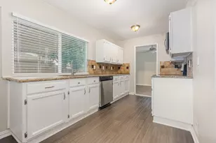 5905 Cedar Ln, Rowlett, TX 75089 - Photo 12