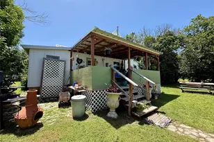 713 N Mesquite St, Hico, TX 76457 - Photo 24