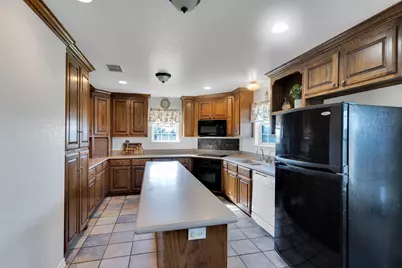 1518 Fm 985, Ennis, TX 75119 - Photo 16