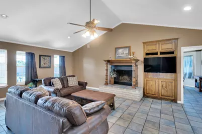 1518 Fm 985, Ennis, TX 75119 - Photo 20