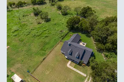 1518 Fm 985, Ennis, TX 75119 - Photo 34